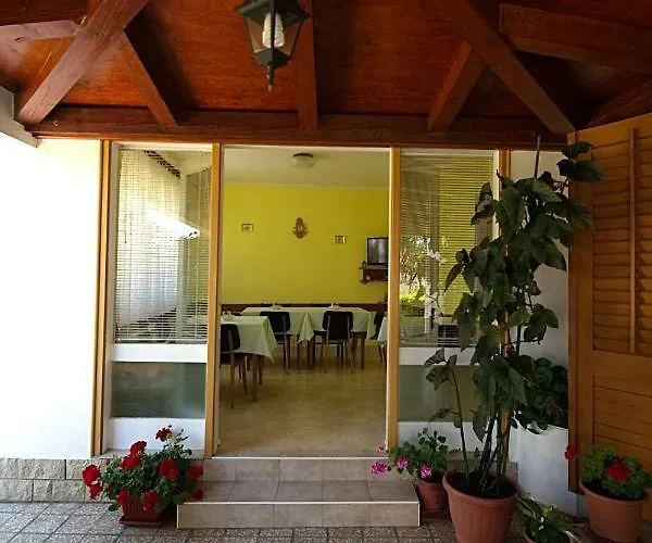 Balen Gostinjska kuća 3*
