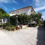Guest house Balen Rab Town
