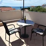 Guest house Balen Rab Town